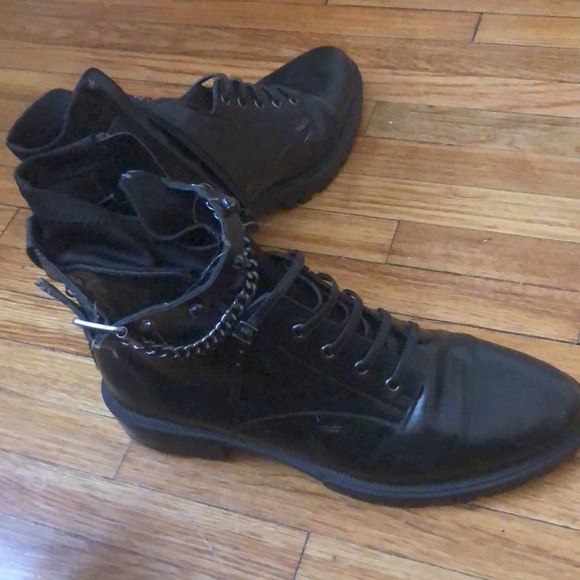 If you are interested comment or give me a like 👍🏽 🖤 - Picture 4 of 4